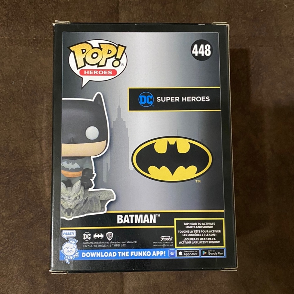 Funko Pop! Batman Lights & Sound #448 - Picture 6 of 6